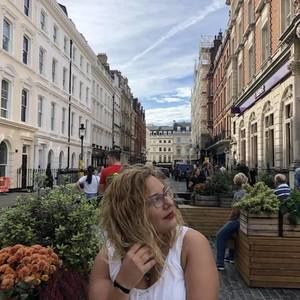 Meet your Posher, Melissa